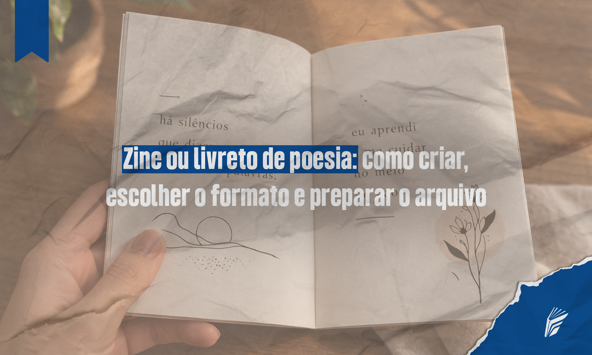 Livreto ou zine de poesia aberto mostrando poemas diagramados.